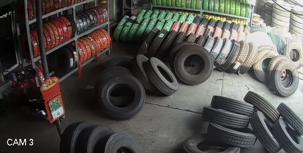 Cách nhận biết khi lốp xe ô tô bị mòn và  thời điểm cần thay lốp xe ô tô mới